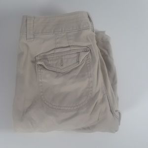🦄 SO brand Khaki pants
